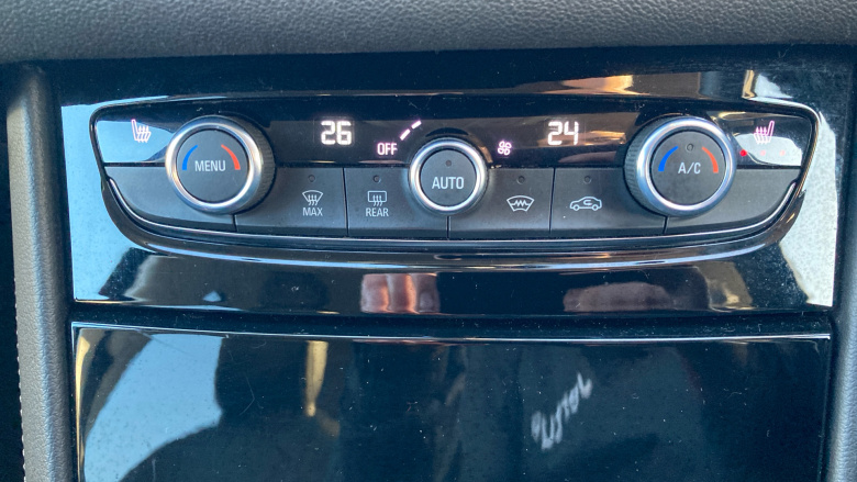 Vauxhall Grandland 1.2 Turbo Ultimate 5dr Petrol Hatchback